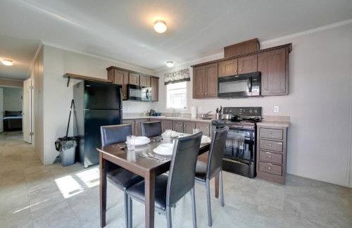 Cassopolis Cabin with On-Site Fishing Pier! - Foto 3