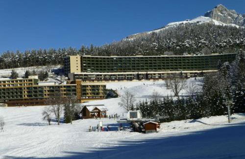 STUDIO CHALEUREUX aux pieds des pistes de ski des Glovettes - Foto 18