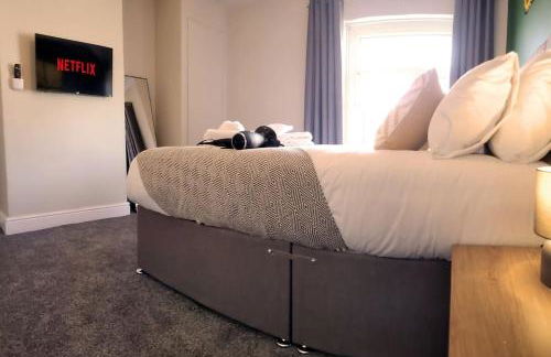 4 Bed - Parking - Near M4 - Ideal for Workers - Foto 20