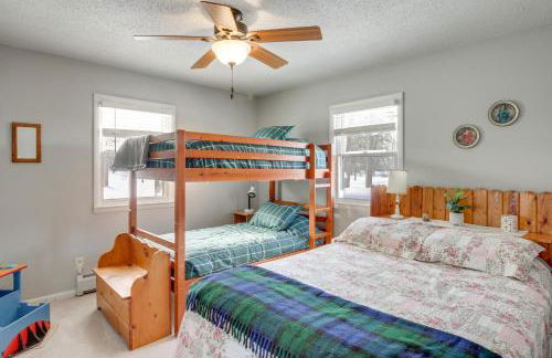 Family-Friendly Home with Fire Pit in Pine River - Foto 13