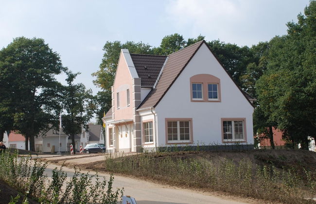 Quiet Villa in Lower Saxony - Photo 1