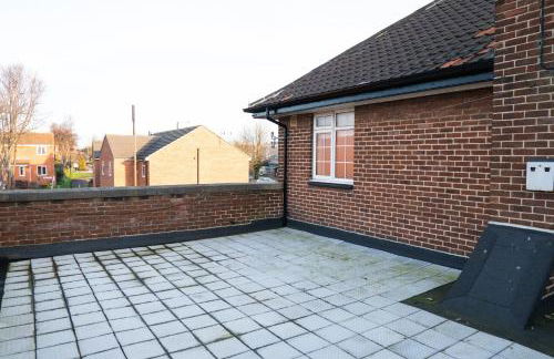 Luke Stays - Front Street - Foto 13