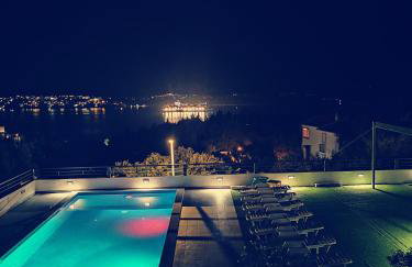 Villa Confido - Luxury 3BR Apartment with Private Pool near Trogir - Photo 18
