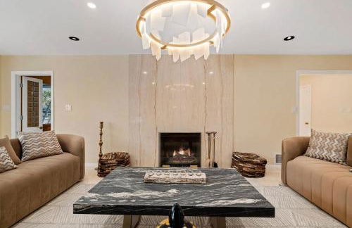 The Sinatra House- Fully Furnished! - Foto 8