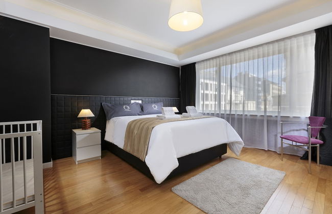 The Queen Luxury Apartments - Villa Carlotta - Photo 10