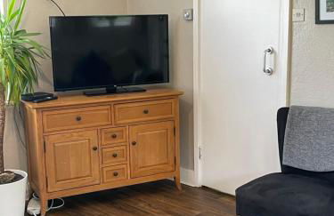 The Gillett's Cottage - Photo 12