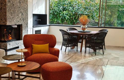 Sandy's Superior Suite - Photo 4