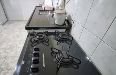 Super Confortável, WiFi Rápido, Garagem Coberta, 2 Banheiros, Suíte, 3 Quartos, Microondas, Cozinha Grande Completa, Mesa de Jantar Grande, Entrada Privativa, Perto do Shopping Pátio Matosinhos, 5 min do Centro Histórico - Foto 27