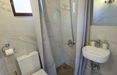 Takis' Attic - Foto 27