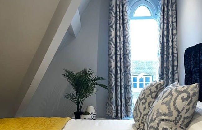 Penthouse On The Rows - Cathedral Views - Photo 14