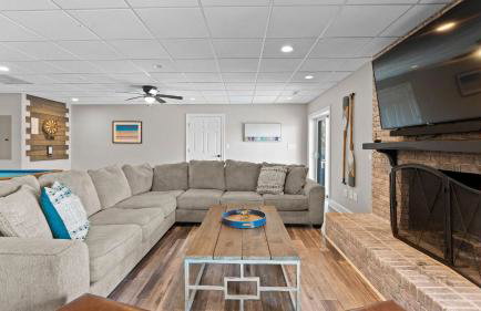 Winding Down by Avantstay Sleeps 20 + Dock, View - Foto 94