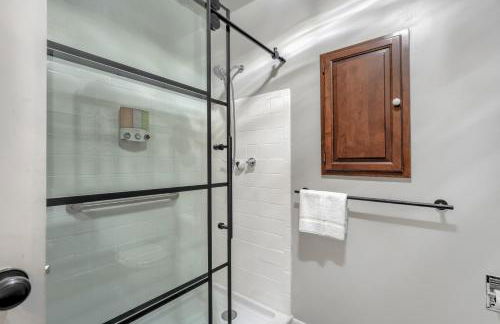 Canopy Springs Game Room & Covered Outdoor Oasis - Foto 32