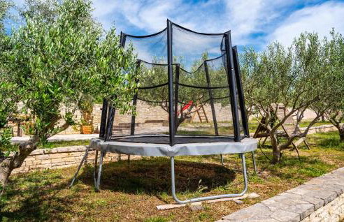 3 Bedroom Beautiful Home In Lisicic - Foto 19