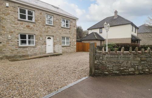 About Time Cottage - Photo 2