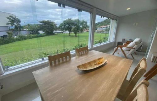 Em frente ao Hotel Fasano no Cond do Frade - Foto 10