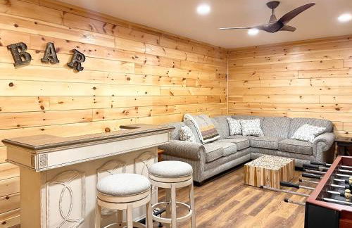 Adirondack Mountain Cabin with Hot Tub, Near Whiteface, Lake Placid, Fire Pit, Game Rm - Foto 29