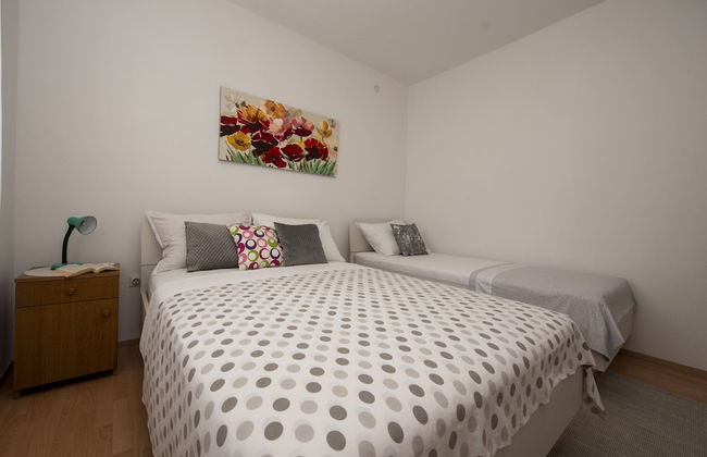 Spacious Apartment w. Balcony, big Garden & Grill - Foto 7