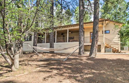 Family Cabin with Game Room! 32 Mi to Sunrise Resort - Foto 34