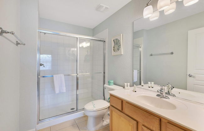 Windsor Hills 6BR Home Pool Spa Private Theater - Foto 19