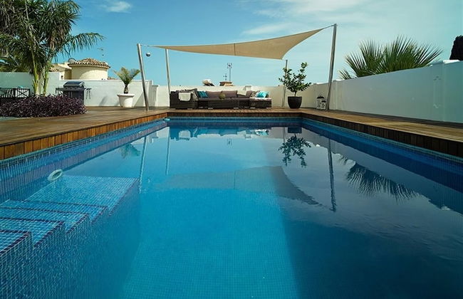 Great Beach Side Villa – Semi Heated Pool - Foto 18
