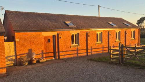 Bowland Breaks-A Luxury Barn Conversion with Optional Hot Tub, Log burner and countryside views - Foto 2