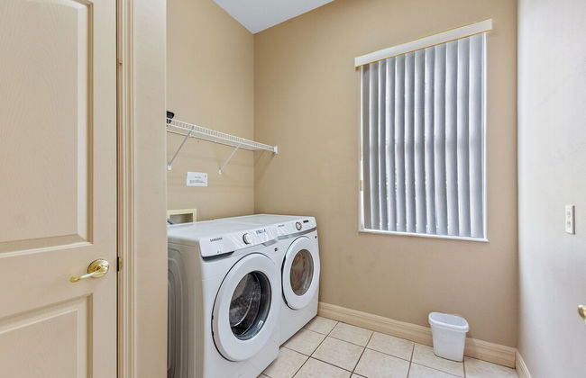 6 Bedroom Premium Home With Pool, Spa and Games Room #800 - Photo 55