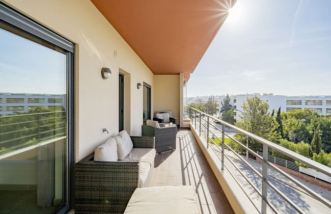 Lagos Central 1 With Pool by Homing - Foto 14