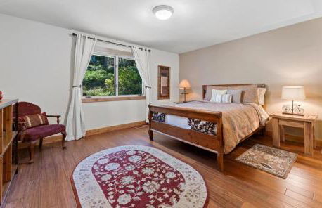 Luxury Lakeview Retreat - Hot Tub, SUP, Sauna & More! - Foto 32