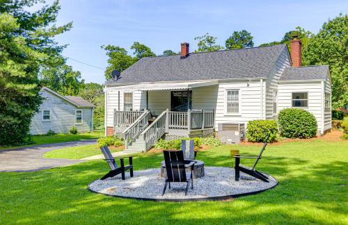 1 Mi to Downtown Greer: Family Home w/ Gazebo! - Photo 1