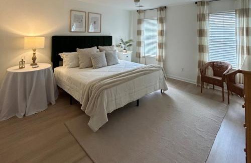 Hidden Palm - Old Town Bluffton, SC - Photo 10