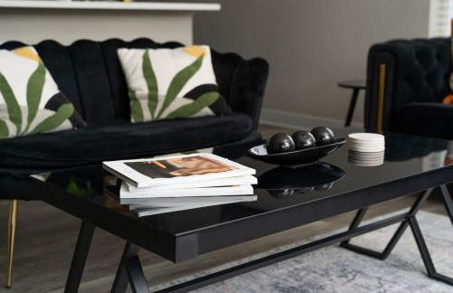 Cozy 2BR Sunset Haven - Foto 10