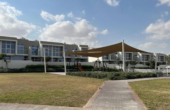 Modern 3BR townhouse in Damac Hills 2 - Foto 26