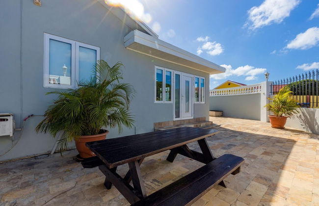 3BR Home w Pool in Downtown 5min Walk 2 Beach - Foto 19