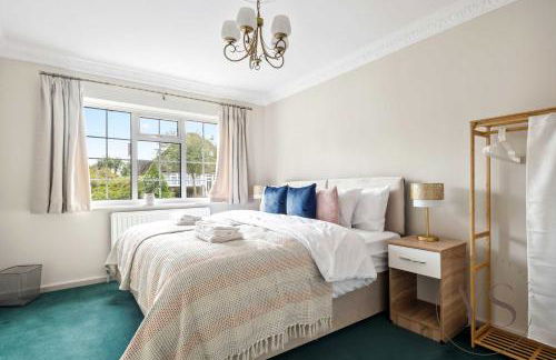 Spacious 6BR Villa in 32 Le More Birmingham with 7 Beds and Free Onsite Parking - Foto 13