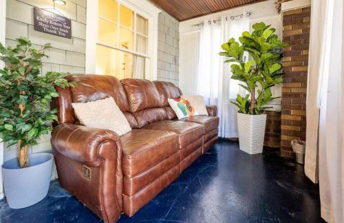 Charming Modern Farmhouse Retreat - Foto 7