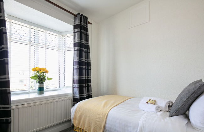 Rest & Recharge - Koi House - Photo 13