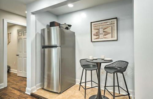 Takoma Park Apt with Wood Fire Pit Less Than 8 Mi to DC - Foto 10