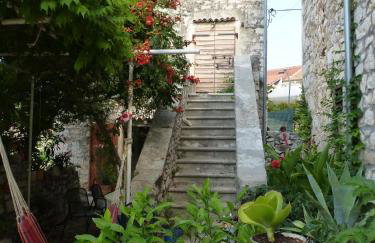 Stone house Na Rudini - Photo 10