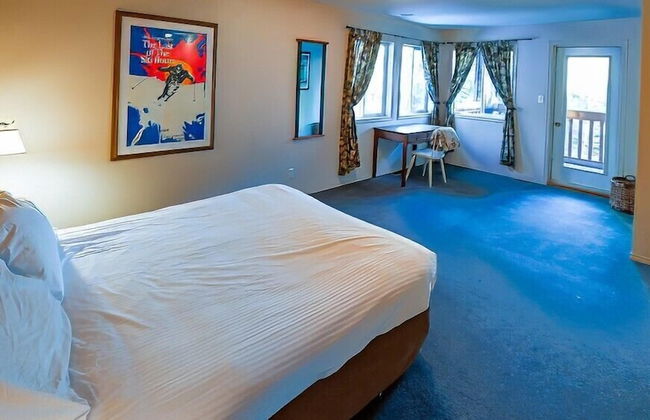 Polar Peak Lodges by Fernie Lodging CO - Photo 7