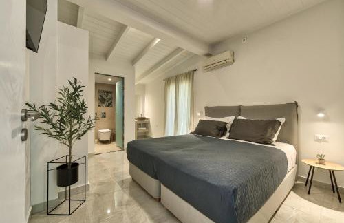 Marea Luxury Suites - Photo 63