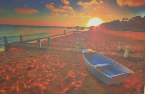 Doll house next to the sea - Foto 33