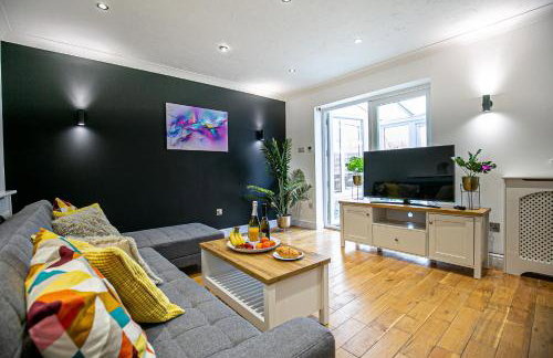 Milton Keynes for Families and Contractors with Private Parking - Foto 1