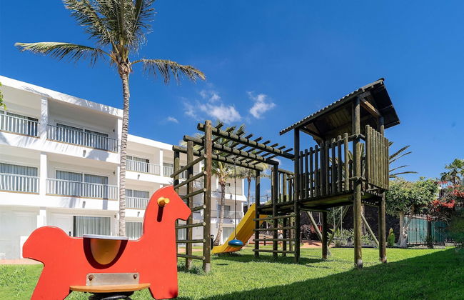 Plus Fariones Apartamentos - Photo 47