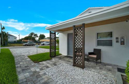 Modern 1 bedroom Vacation apartment with Pool C - Photo 3