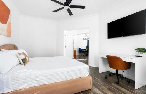 Stunning Family Home with Pool & Hot Tub - Sleeps 17 - Foto 21