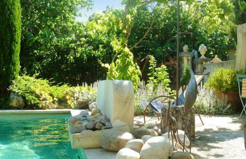 Appartement accueillant avec piscine à Oppède 70 m², vue montagne - Foto 3