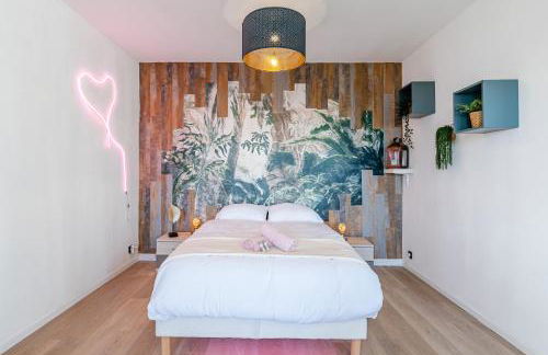 Aurora Lov'Room Proche de Saint Charles - Foto 5