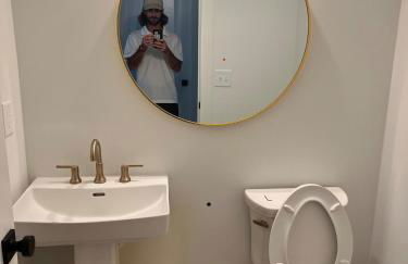 Buckhead 3BR Sleep 8-10 Walk to MARTA WorldCup2026 - Foto 4