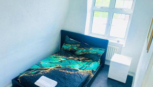 3bed Apartment Sleeps 6 - Free Parking, Wifi - Foto 5