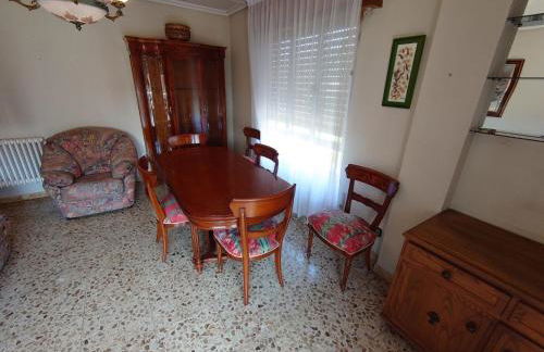 casa 1, 2 o 3 habitaciones - HOSTAL CAMELOT - Foto 10